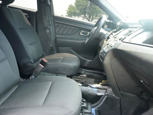 Used 2016 Ford Taurus Police Interceptor AWD image 20