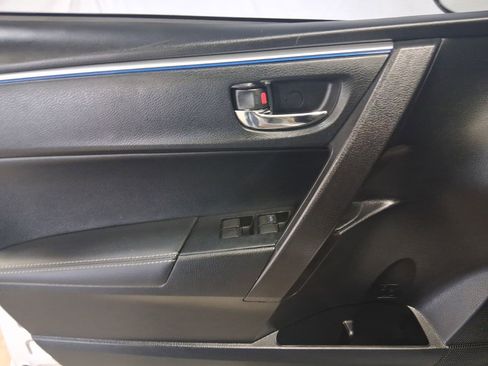 Used 2015 Toyota Corolla S FWD image 20