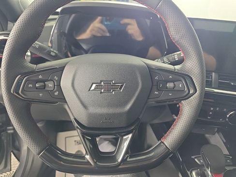 New 2026 Chevrolet Trax RS FWD image 25