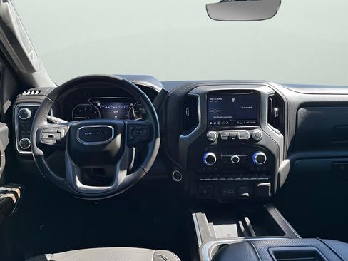 Used 2021 GMC Sierra 2500 Denali w/ Denali Ultimate Package image 23