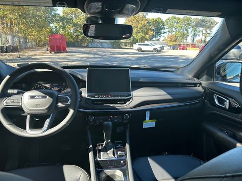 New 2026 Jeep Compass Latitude w/ Quick Order Package 29K image 23