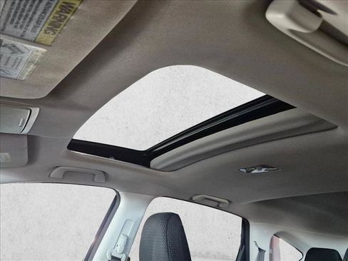 Used 2015 Honda CR-V EX image 17