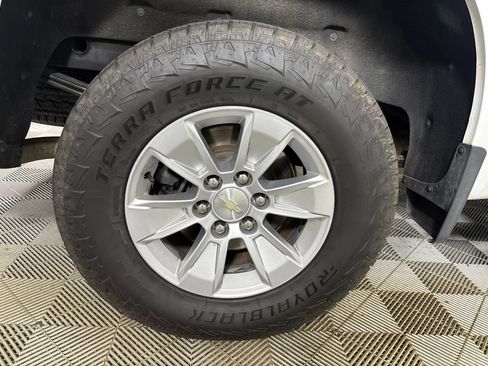 Used 2019 Chevrolet Silverado 1500 LT w/ All-Star Edition AWD/4WD image 32