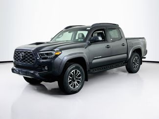 Used 2020 Toyota Tacoma TRD Sport w/ TRD Premium Sport Package AWD/4WD video 1