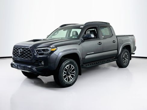 Used 2020 Toyota Tacoma TRD Sport w/ TRD Premium Sport Package AWD/4WD image 1