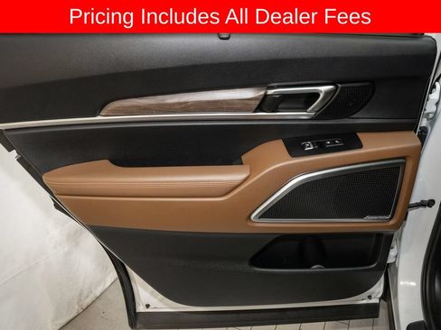 Used 2020 Kia Telluride SX w/ SX Prestige Package AWD/4WD image 12