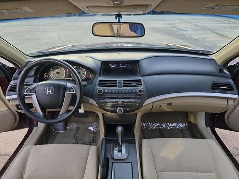 Used 2012 Honda Accord LX image 29