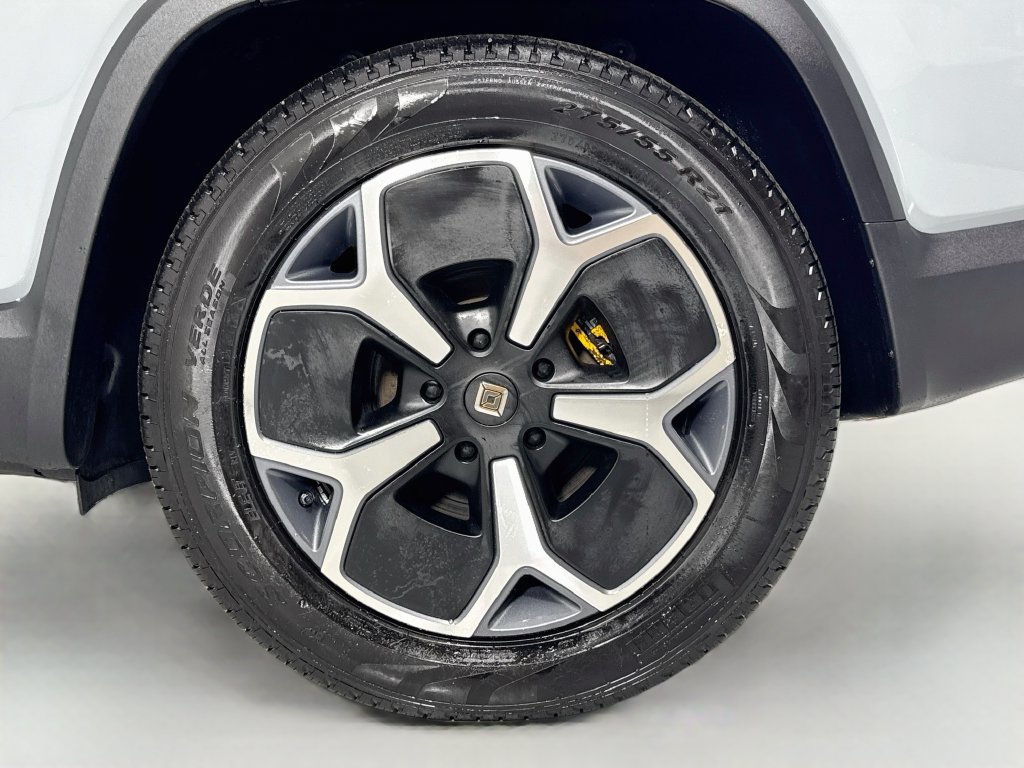 Used 2024 Rivian R1S Adventure Quad AWD/4WD image 10