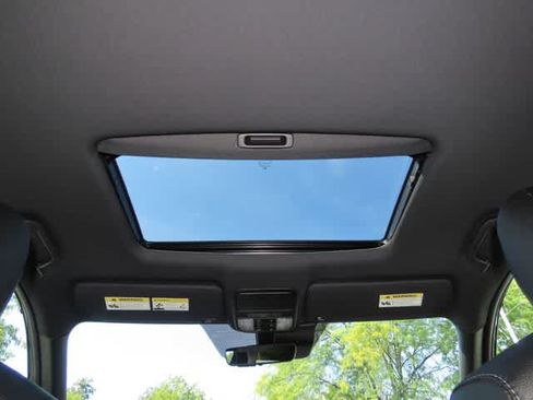 Used 2023 Honda Passport EX-L image 23