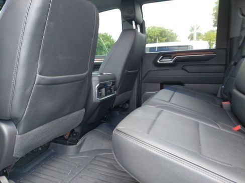 Used 2024 GMC Sierra 2500 Denali w/ Denali Reserve Package AWD/4WD image 9
