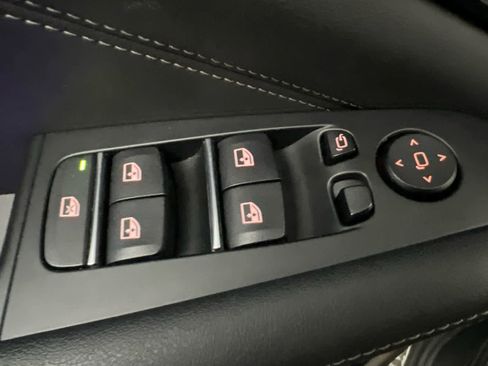 Used 2023 BMW X5 xDrive40i image 18