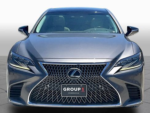 Used 2018 Lexus LS 500 w/ Luxury Package RWD image 4