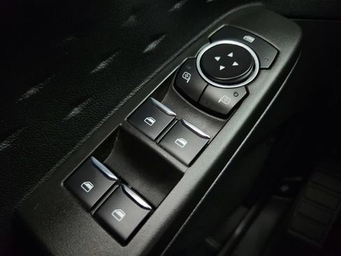 Used 2020 Ford Escape SE AWD/4WD image 21