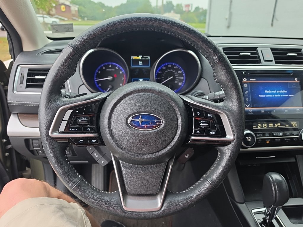 Used 2019 Subaru Outback 3.6R Touring AWD/4WD image 10