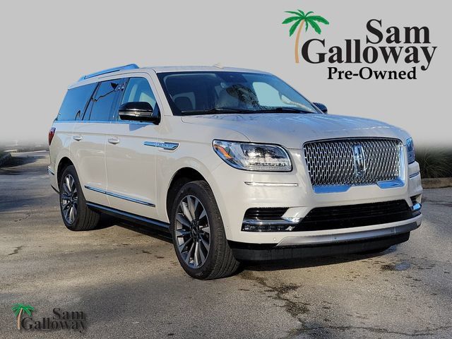 Certified 2021 Lincoln Navigator Reserve w/ Luxury Package AWD/4WD image 1