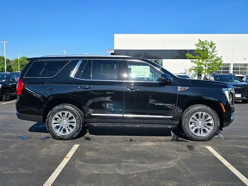 New 2026 GMC Yukon Denali w/ Advanced Technology Package AWD/4WD image 11