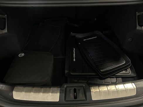 Used 2020 Porsche Taycan Turbo S image 18