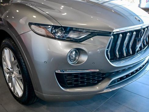 Used 2022 Maserati Levante GT image 11