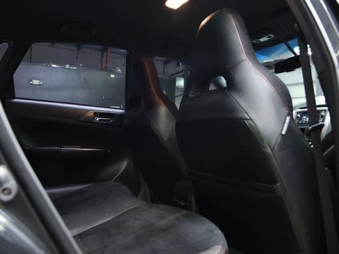 Used 2011 Subaru Impreza WRX STI image 34
