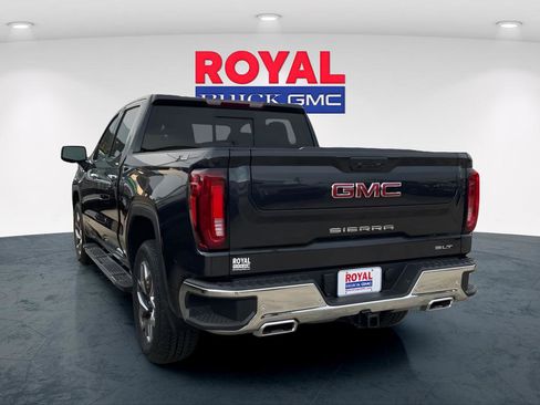 New 2026 GMC Sierra 1500 SLT image 6