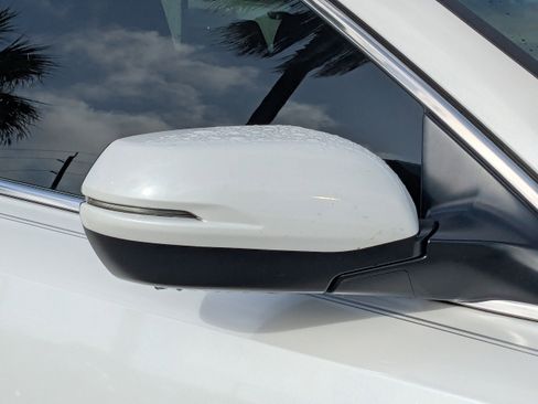 Used 2021 Honda CR-V EX image 12