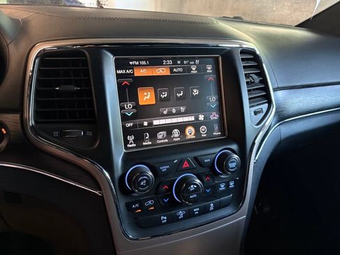 Used 2014 Jeep Grand Cherokee Summit AWD/4WD image 25