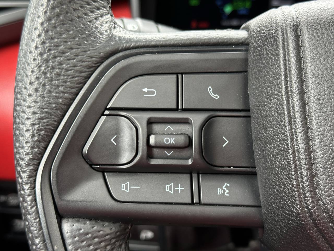 Used 2025 Toyota Sequoia TRD Pro AWD/4WD image 51