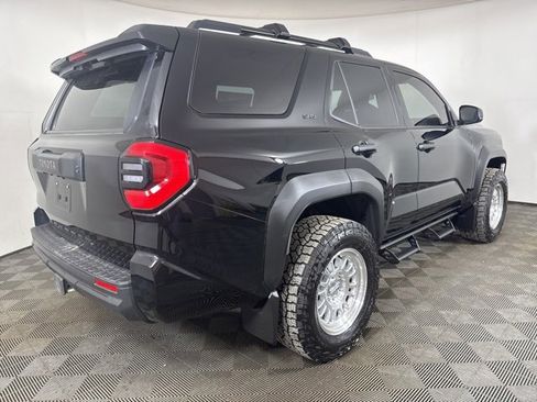 Used 2025 Toyota 4Runner SR5 image 3
