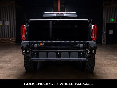 Used 2020 GMC Sierra 3500 Denali w/ Denali Ultimate Package image 8