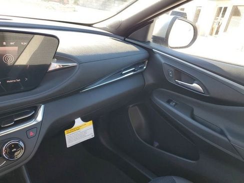 New 2026 Buick Envista Preferred image 25