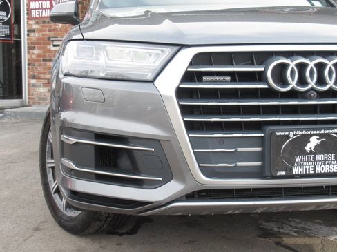 Used 2017 Audi Q7 3.0T Premium Plus image 3