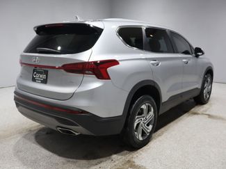 Used 2023 Hyundai Santa Fe SE video 2