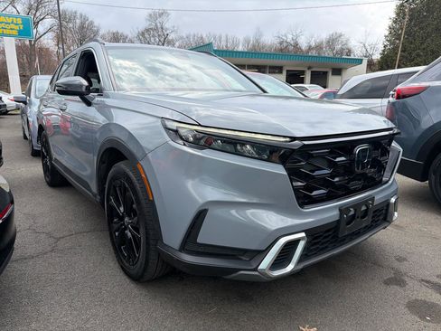 Used 2025 Honda CR-V Sport Touring image 3