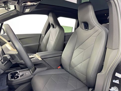 Used 2024 BMW iX xDrive50 w/ Sport Package image 45