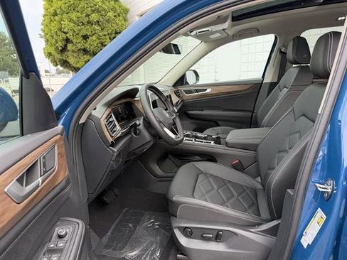 New 2026 Volkswagen Atlas SE image 14