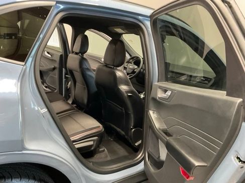Used 2023 Ford Escape ST-Line Elite AWD/4WD image 25
