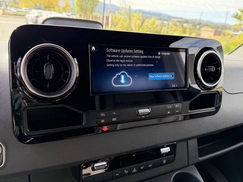 New 2026 Mercedes-Benz Sprinter 2500 image 26