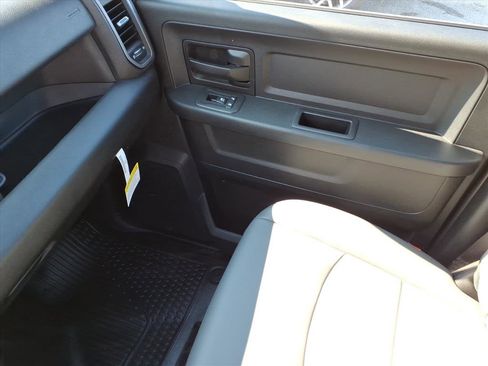 New 2026 RAM 2500 Tradesman w/ Chrome Appearance Group image 33