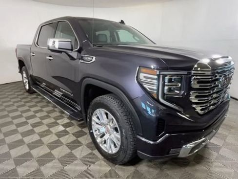 Used 2024 GMC Sierra 1500 Denali AWD/4WD image 12