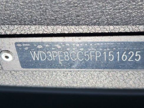Used 2015 Mercedes-Benz Sprinter 2500 image 14