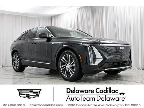 New 2026 Cadillac Lyriq Luxury image 1