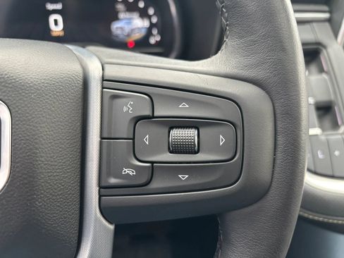 Used 2022 GMC Yukon SLT w/ SLT Premium Package AWD/4WD image 34