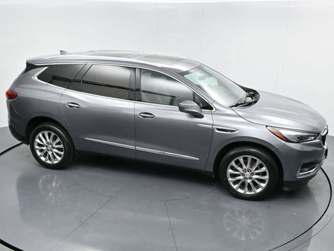 Used 2021 Buick Enclave Essence w/ Sound and Sites Package image 36