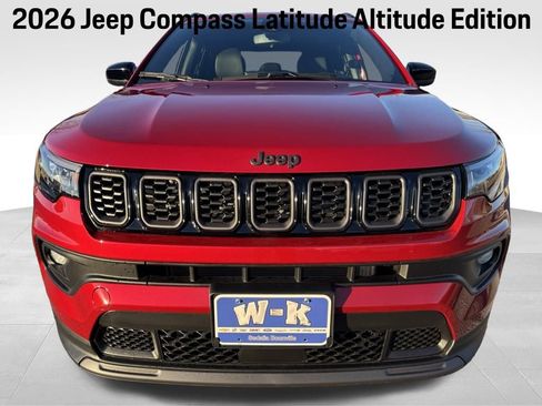New 2026 Jeep Compass Latitude image 8