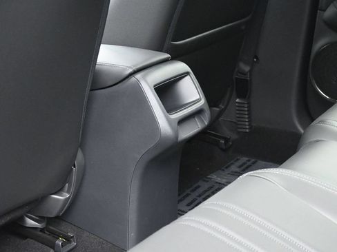 Used 2026 Honda HR-V EX-L image 28