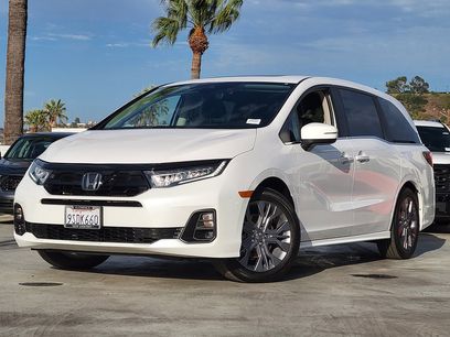 Used 2025 Honda Odyssey Touring