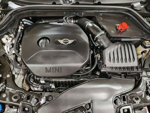 Used 2019 MINI Cooper 4-Door Hardtop image 51