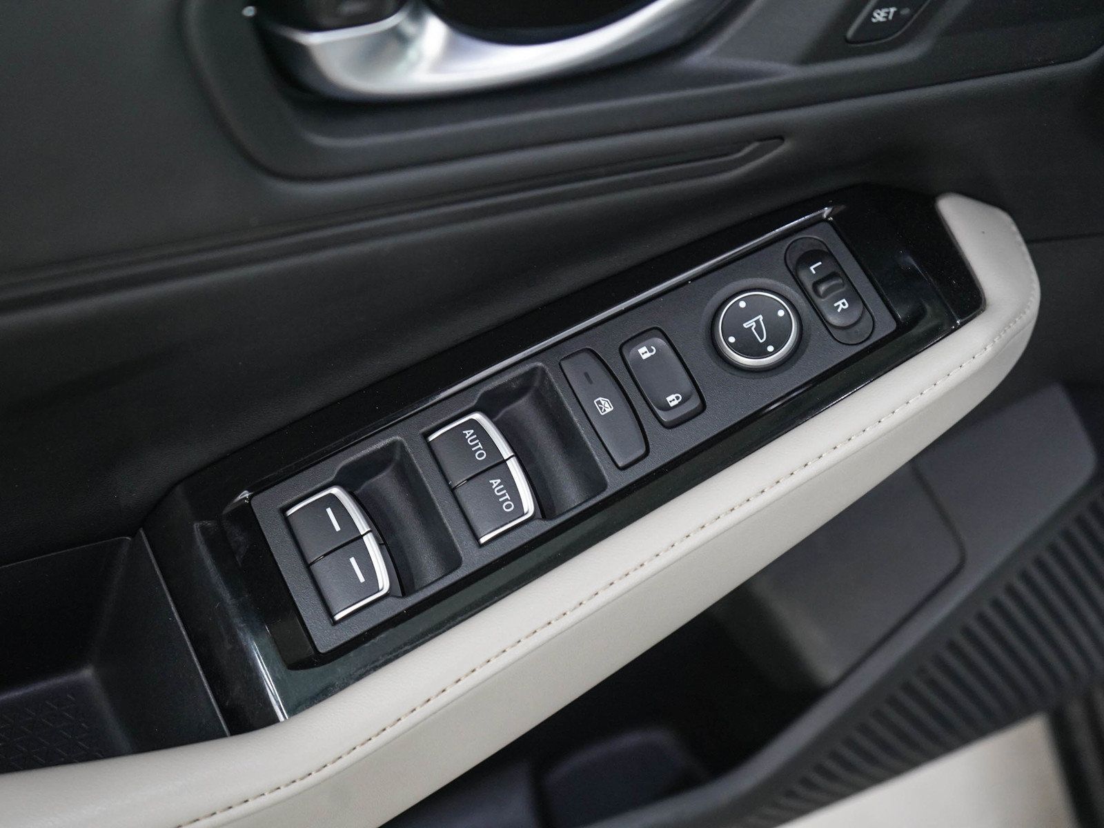Used 2023 Honda Accord Touring image 18