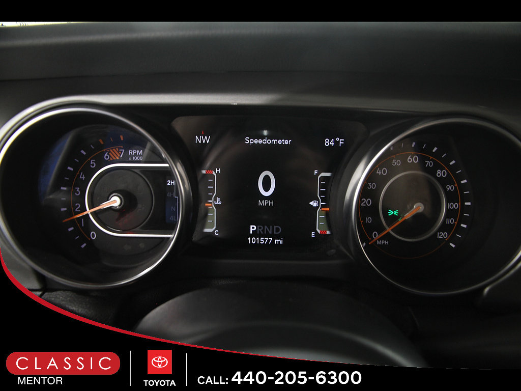 Used 2019 Jeep Wrangler Unlimited Sahara AWD/4WD image 8