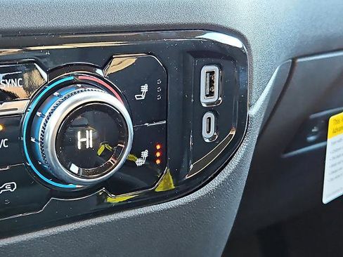 New 2026 GMC Sierra 1500 Elevation image 19